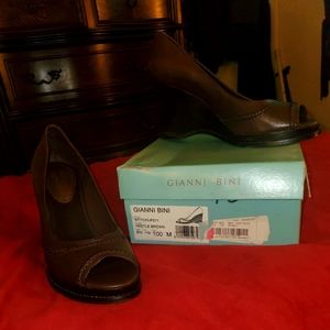 women shoes,Guanni Bini size 10